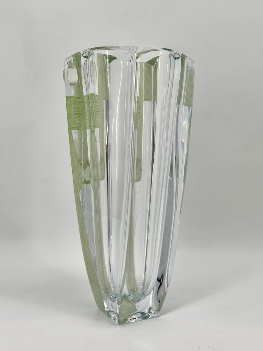 Vase d'Anatole Riecke en Cristal au Décor Abstrait Géométrique V ert